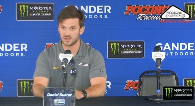 Visit Suárez a la Pole Position, tras descalificación de Harvick y Busch en Pocono page
