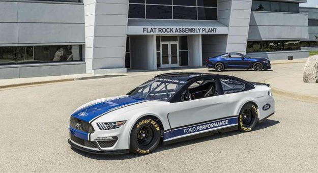 Visit Primer vistazo al Ford Mustang 2019 para la Cup Series page