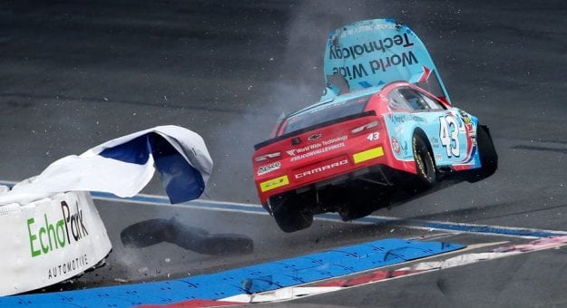 Visit La NASCAR cambió el ángulo de la curva 12 del Roval tras accidentes page