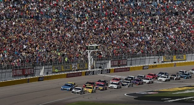 Visit Horario completo para las carreras en Las Vegas Motor Speedway page