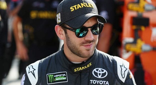 Visit ¿Daniel Suárez dará la sorpresa en la Brickyard 400 en Indianápolis? page