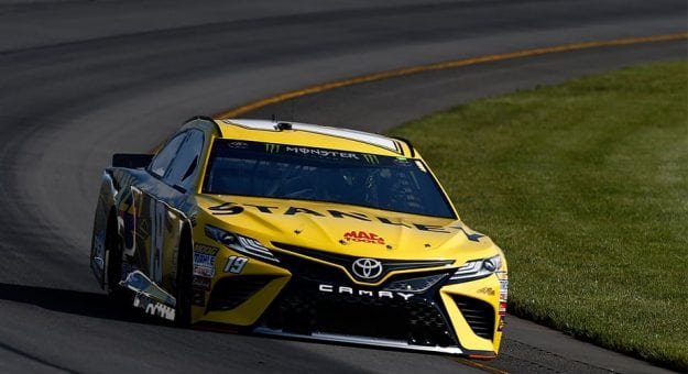 Visit El Toyota No. 19 de Daniel Suárez perdió los puntos de Indianápolis page