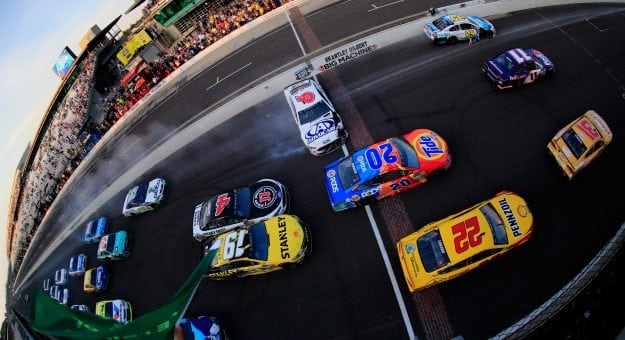 Visit Guía para las carreras de la NASCAR en el Indianápolis Motor Speedway page