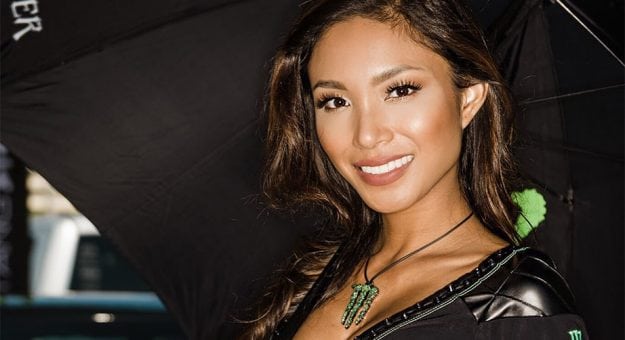 Visit Conoce a la Monster Energy Girl: Janey B. page