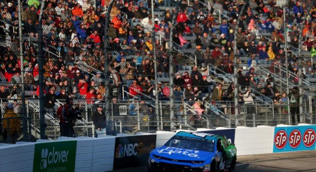 Visit Las Mejores Fotos de los Playoffs 2018 en Martinsville page