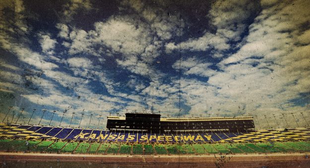Visit Listos para la Hollywood Casino 400 de los Playoffs en Kansas page