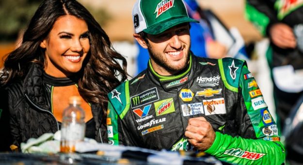 Visit Las Mejores Fotos del Fin de Semana en el Kansas Speedway page