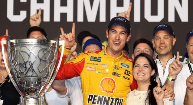 Visit Top 10 victorias de pilotos de Ford desde 2004 page