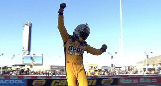 Momento PEAK de Kyle Busch en el ISM Raceway de Phoenix