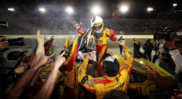 Visit Lo Mejor de lo Mejor de la temporada Cup Series 2018 page