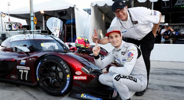Visit Oliver Jarvis rompió récord de 26 años con la Pole de la Rolex 24 page