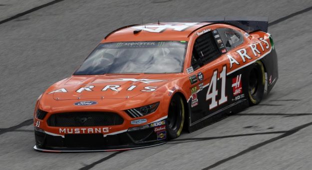 Visit Todos los autos para la Folds of Honor Quicktrip 500 en Atlanta page