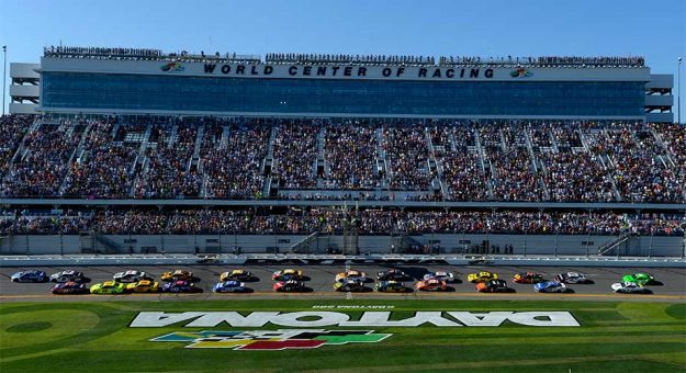 Visit Distancia para las etapas de las carreras temporada NASCAR 2019 page