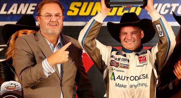 Visit Regresa el DASH 4 Cash a la Xfinity Series en Texas page