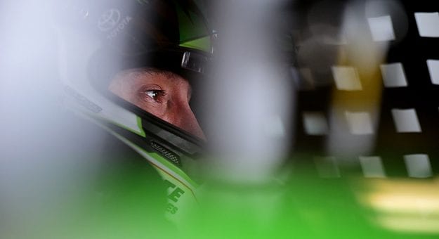 Visit A la caza de Team Penske y Joe Gibbs Racing en Texas page