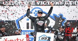 Race Recap: ‘Rowdy’ notches win No. 198 at ISM Raceway