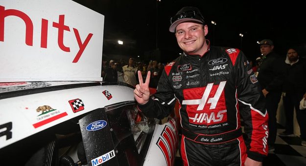 Visit Cole Custer ganó la ToyotaCare 250 y el Dash 4 Cash en el Richmond Raceway page