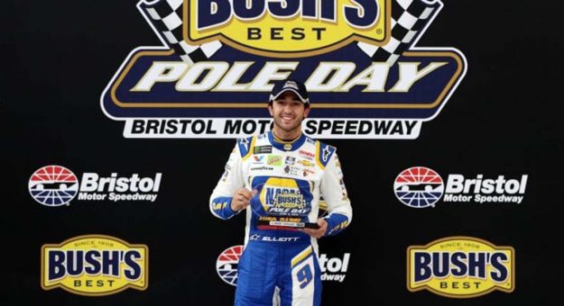 Visit Chase Elliott ganó la Pole Position en Bristol, a pesar del récord de Ryan Blaney page