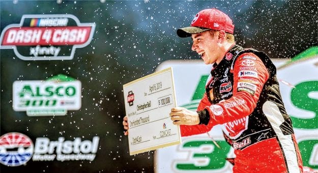 Visit Christopher Bell ganó en Bristol con el bono de $100,000 del Dash 4 Cash page