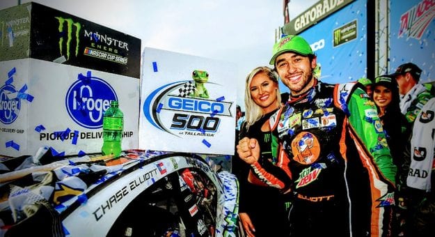 Visit Chase Elliott ganó la Geico 500 en el Talladega Superspeedway page
