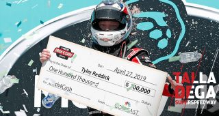 Reddick celebrates $100,000 Dash 4 Cash Talladega prize