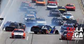 Allgaier, Annett, Custer crash late in Talladega race