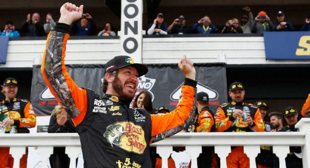 Visit Guía para las carreras del fin de semana en el Pocono Raceway page