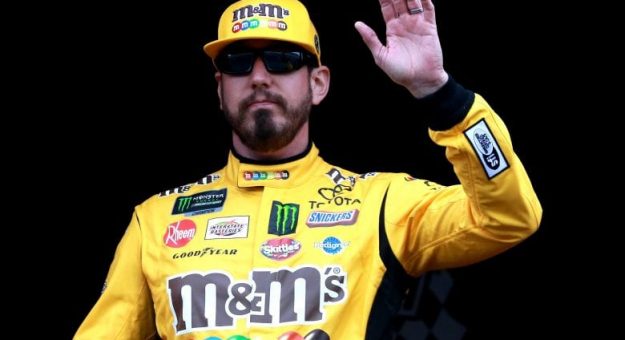 Visit Top 5 Momentos Digital Ally 400 en el Kansas Speedway page