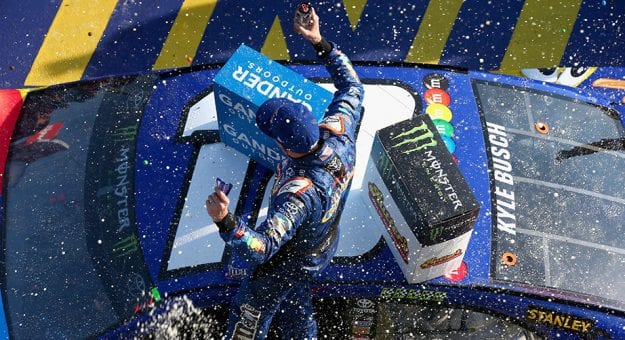 Visit 13 estadísticas clave para la Pocono 400 page
