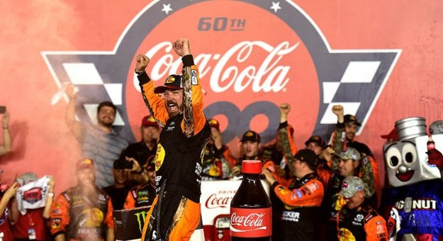 Visit Martin Truex Jr. ganó la Coca-Cola 600 en el Charlotte Speedway page