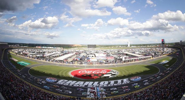 Visit Charlotte 101: Todo sobre la Coca-Cola 600 de la Cup Series 2022 page
