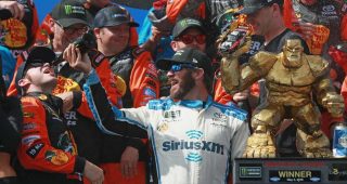 Crew Call: No. 19 starting to mesh at JGR