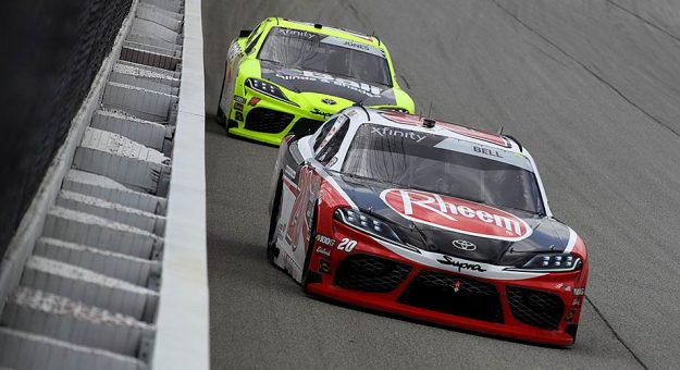 Visit El No. 20 de Joe Gibbs Racing y Christopher Bell descalificado en Chicagoland page