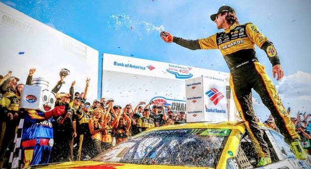 Visit Ganadores en los circuitos mixtos de la NASCAR page