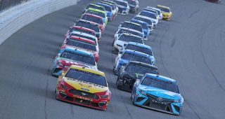 GEICO Restart Zone: Three- and four-wide at Michigan