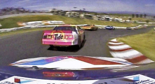Visit Una vuelta completa al nuevo (viejo)  Sonoma Raceway page