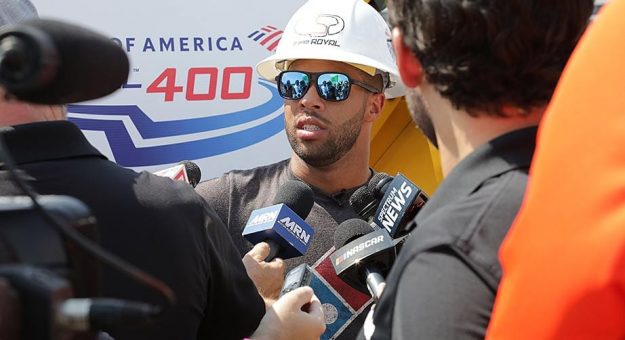 Visit Bubba y el dedo a Suárez: ‘Lo hago a los que me caen bien’ page