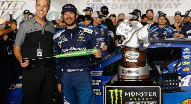 Visit Autos y pilotos para la Quaker State 400 en el Kentucky Speedway page