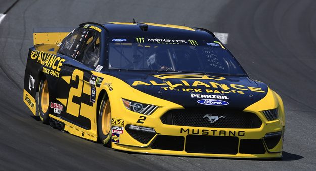 Visit Brad Keselowski ganó la Pole Position en New Hampshire page