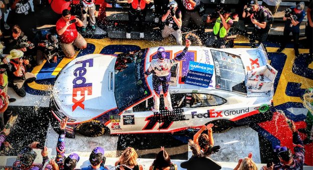Visit Todas las victorias de Denny Hamlin en la Cup Series page
