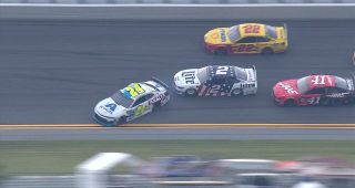 Bryon makes huge save after contact from Keselowski