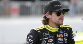Do the odds favor Ryan Blaney at New Hampshire?