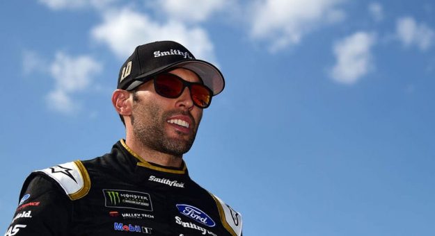 Visit Escenarios para avanzar a los Playoffs en la Bristol Night Race page