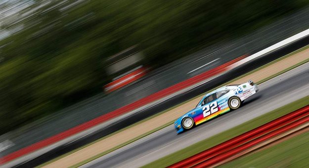 Visit 2da. victoria seguida de Austin Cindric en los circuitos mixtos de la Xfinity Series page
