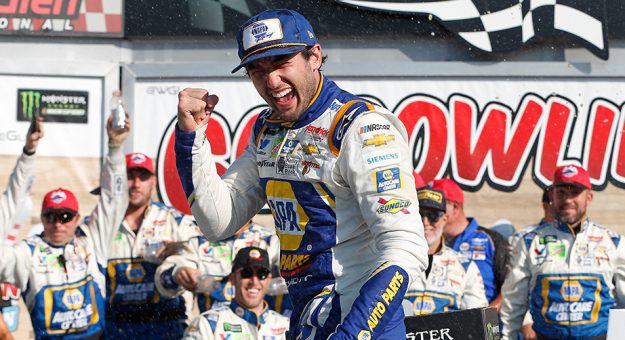 Visit Chase Elliott ganó la GoBowling at The Glen en el Watkins Glen International page