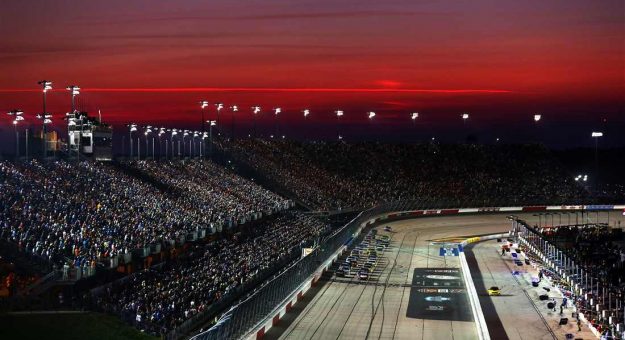 Visit Todos los ganadores en la historia de la Southern 500 page