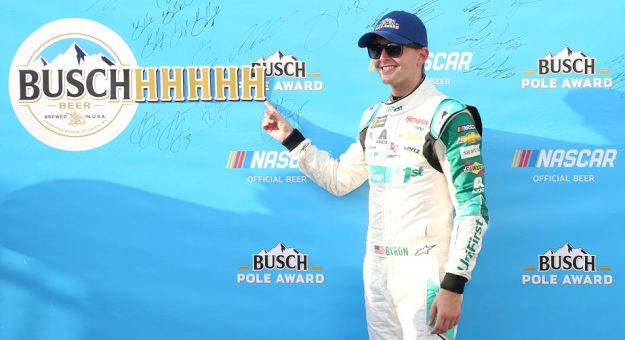 Visit William Byron ganó la Pole Position en el Roval de Charlotte page