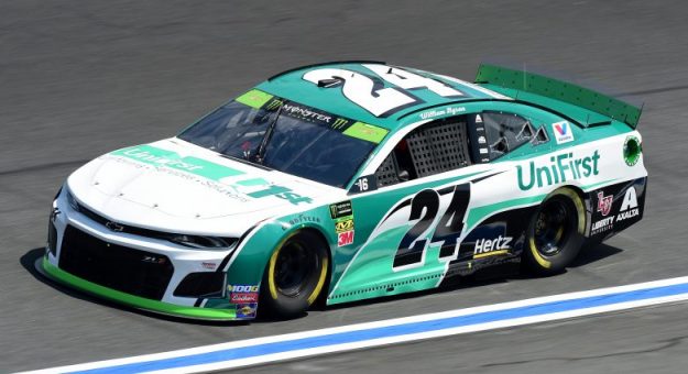 Visit Todos los autos de la Bank of America Roval 400 2019 page