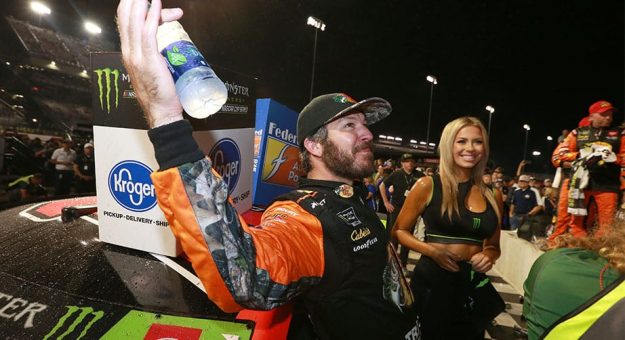 Visit Martin Truex Jr. por la barrida en la Ronda de los 16  de los Playoffs 2019 page
