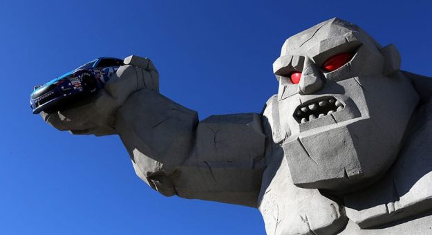 Visit Guía para las carreras de los Playoffs del fin de semana en Dover page